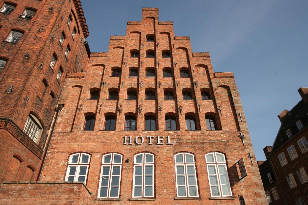 Hotel Anno 1216 Lubeck Exterior photo